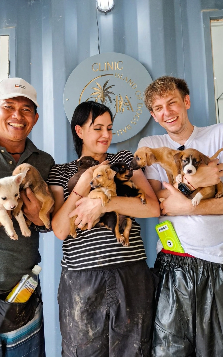 GAIA supporters with a rescued dog
